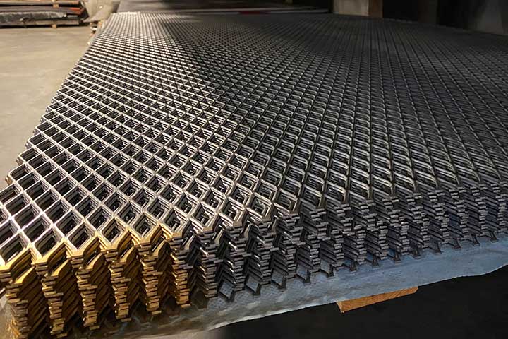 EXPANDED METAL MESH